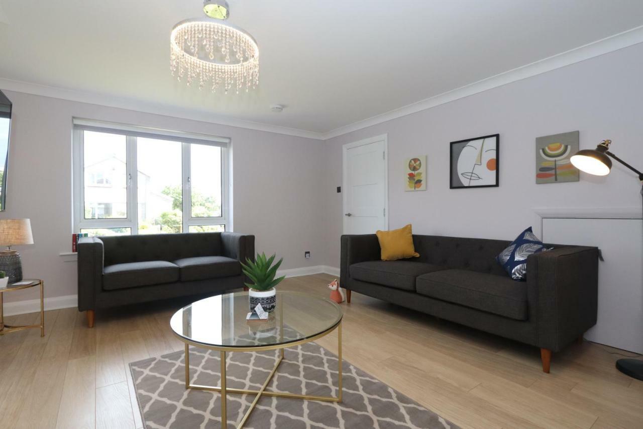 Dunfermline - Luxury 3 Bedroom 2 Bathroom Detached House With Garden Exteriér fotografie