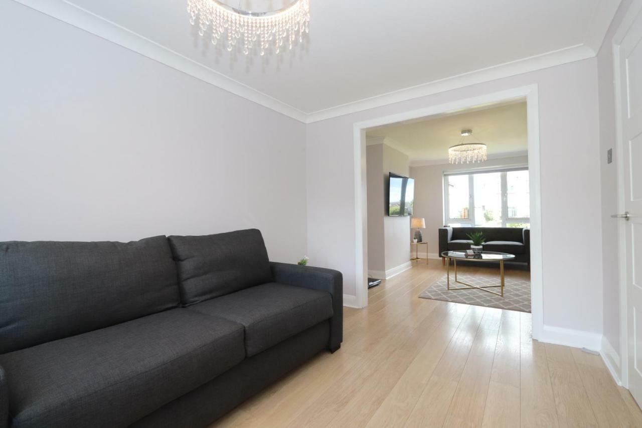 Dunfermline - Luxury 3 Bedroom 2 Bathroom Detached House With Garden Exteriér fotografie