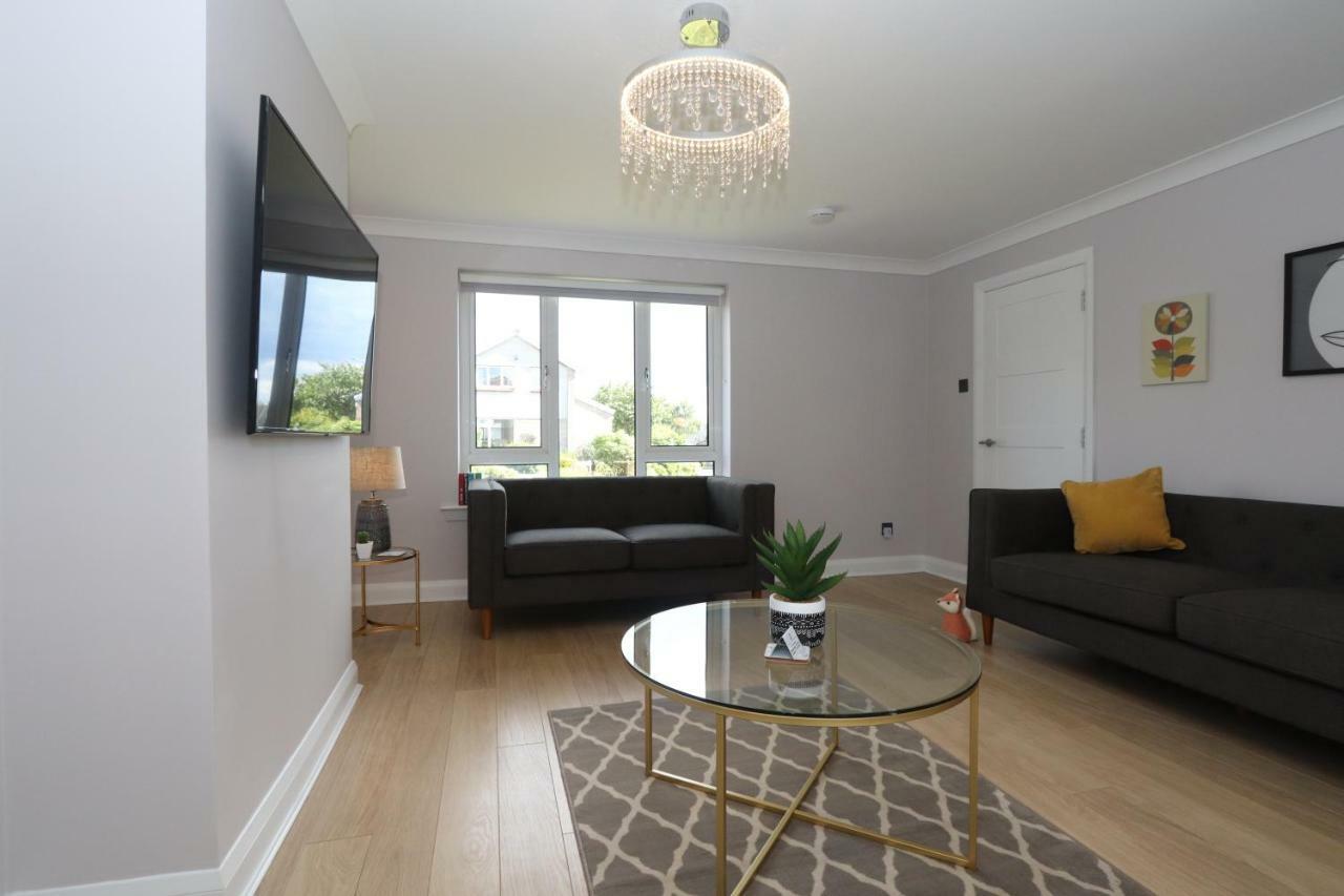 Dunfermline - Luxury 3 Bedroom 2 Bathroom Detached House With Garden Exteriér fotografie